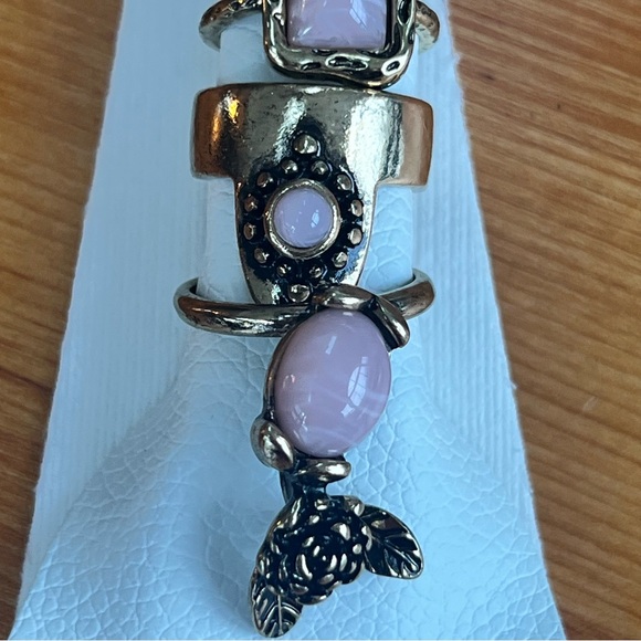 Free People Gold and Pink Ring Set NWT stackable boho festival western coastal - Picture 4 of 6